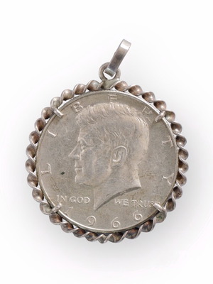 Half Dollar 1966 John Kennedy USA ασημένιο μεταχειρισμένο με κρίκο για μπρελόκ