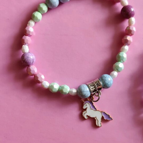Children's bracelets like new, set of 2 with beads and charms