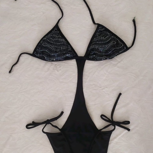 Med women's one-piece swimsuit used, black, size M