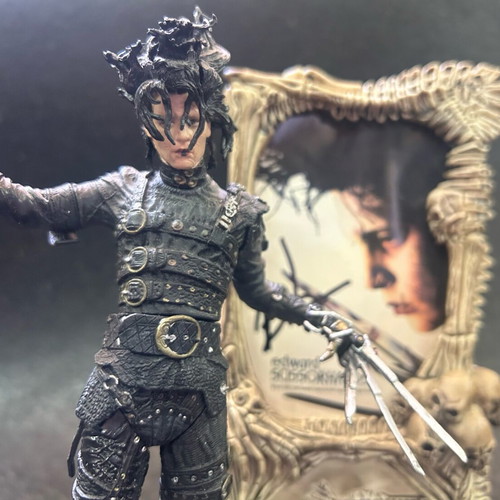 Edward Scissorhands 7” Movie Maniacs Series 3 McFarlane’s Action Figure like new