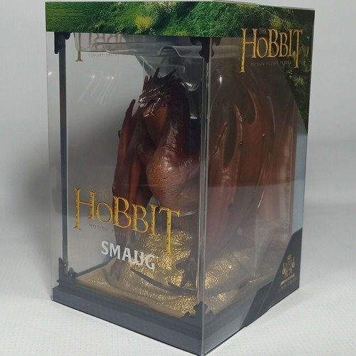 The Hobbit Smaug 7'' Statue with Acrylic Case new