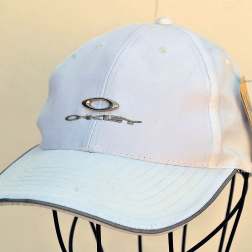 Oakley white unisex hat new with tags