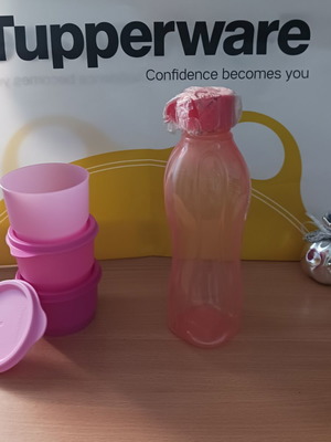 Σετ Tupperware με 3 μίνι μπωλ 200ml και μπουκάλι νερού 500ml καινούργιο