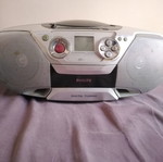 Philips Stereo System with CD and Cassette like new, silver