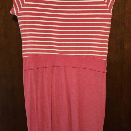 Dress size S like new, pink, fitted
