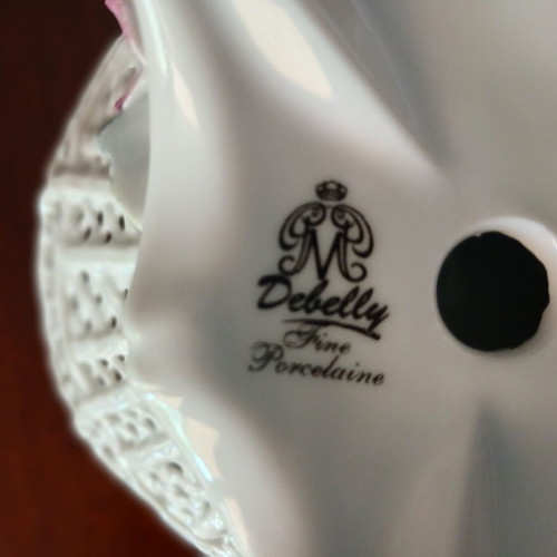 Debelly Fine Porselain Decorative Porcelain Bowl like new