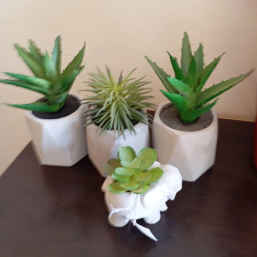 Decorative set new, total 6 pieces