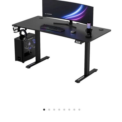 Ultradesk Level V2 Blank Gaming Desk 72-117 cm Black Like New