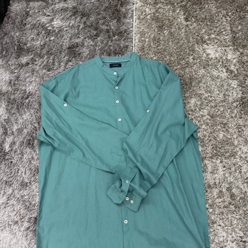 Linen shirts like new, Double brand, size 4XL, white, set of two