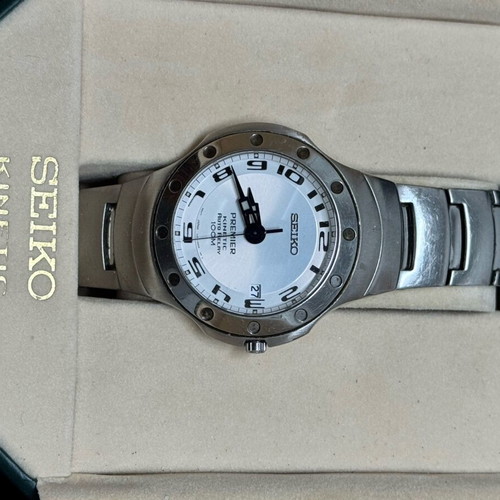Seiko Kinetic men's watch like new silver