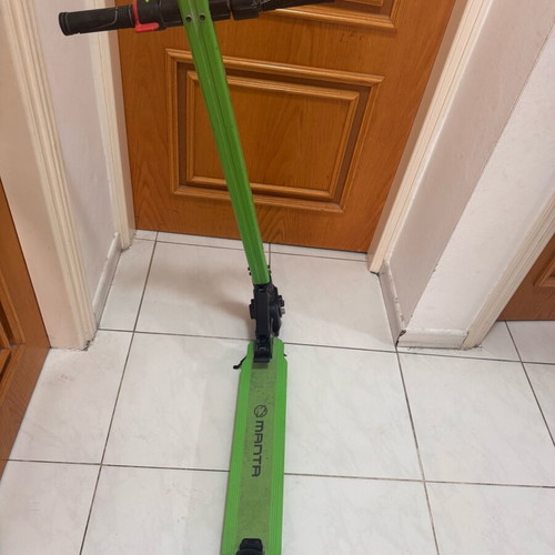 Electric scooter used with electric issue, no charger