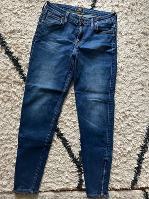 Lee skinny jeans like new, blue, size L