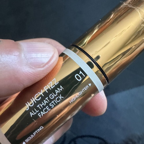 KIKO All Thst Goam Face Stick like new, contouring & highlighting