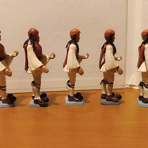 Athina Evzones figures used, set of 5 from 1970s and 1980s