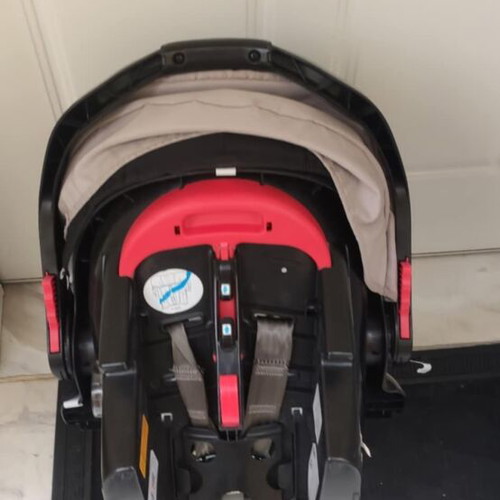 Evo Trio 3-in-1 stroller used with carrycot and car seat