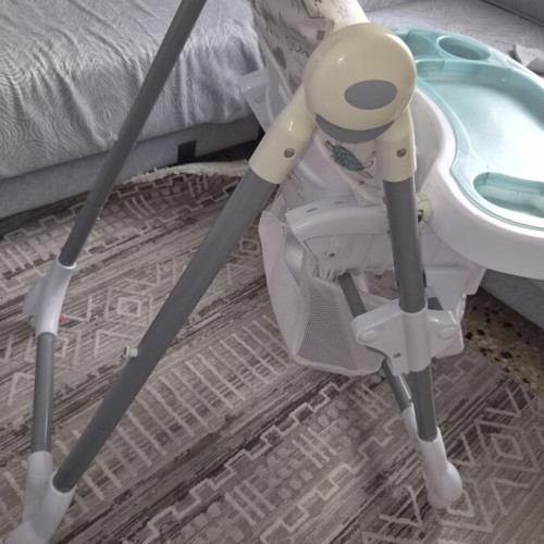 Mamas and Papas Snax highchair used with adjustable levels and foldable design