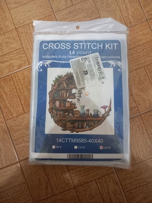 Cross Stitch Embroidery Set "Books" New