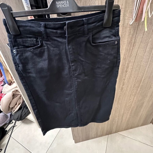Denim skirt like new, sizes S and M