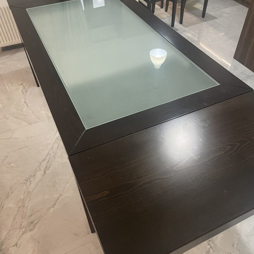 Extendable dining table with 6 fabric chairs used, wenge color
