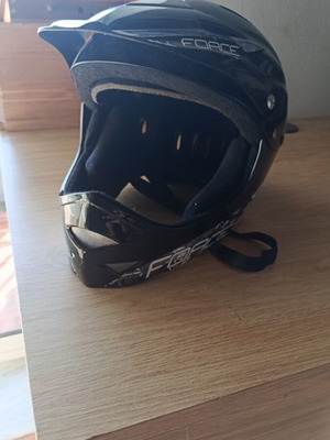 Full face helmet Force used with removable pads for ages 8-12/13