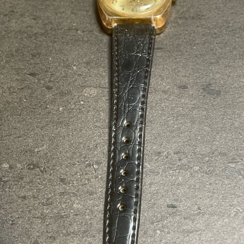 Estain wristwatch used, fully functional