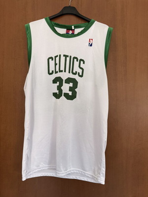 Larry Bird Jersey used, medium size