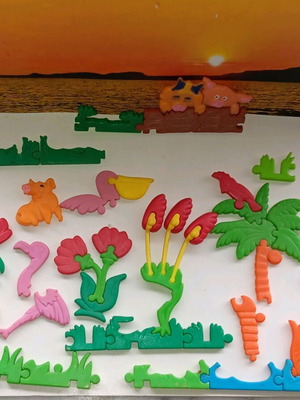 Plastic 3D puzzle pieces Kinder Surprise used, collectible