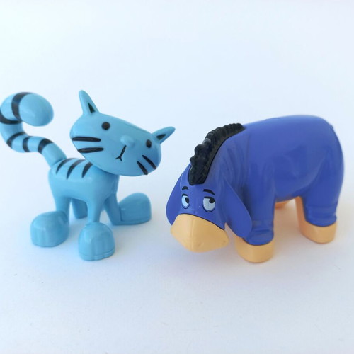 Set of 2 collectible figures Pitsina and Garis like new, 1999