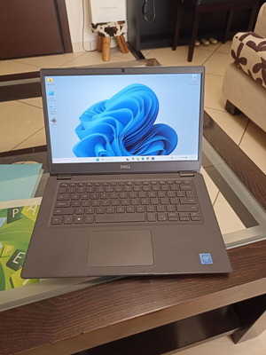 Dell Latitude 3410 λάπτοπ, Intel Celeron, 8GB RAM, 256GB SSD, 14,1 ιντσών FHD IPS