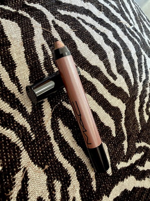 MAC Dazzlelips Crayon Lightning Bug σαν καινούργιο