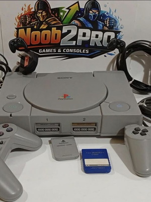 Sony PlayStation 1 (PS1) console used, complete set with 2 controllers and games