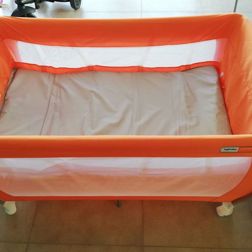 Inglesina Lodge orange playpen used, two-level