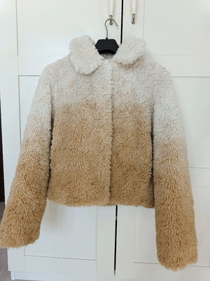 Women's jacket imitation lambskin like new, white and beige