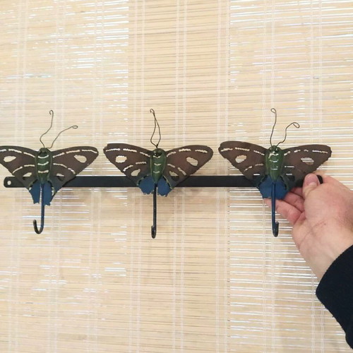 Metal butterfly wall hanger with 3 hooks vintage style