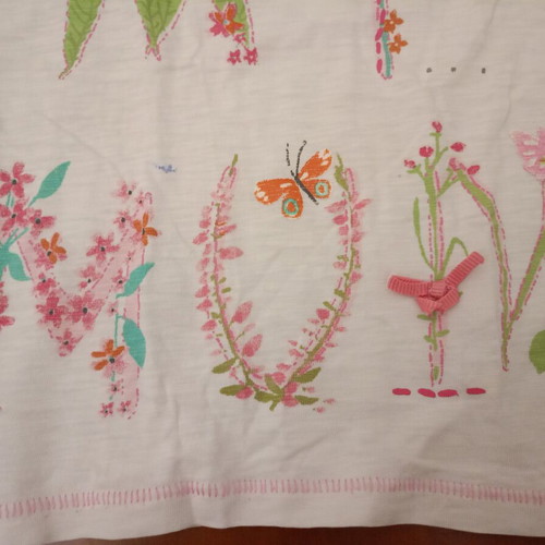 Next White T-shirt "I Love My Mom" Like New, Girls 3-4 Years
