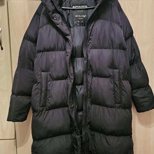 Superdry puffer coat like new, size S-M, black