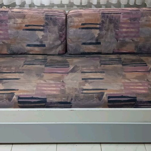 Sofa bed with drawer like new, 1.86 x 0.86 m