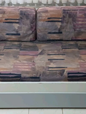 Sofa bed with drawer like new, 1.86 x 0.86 m