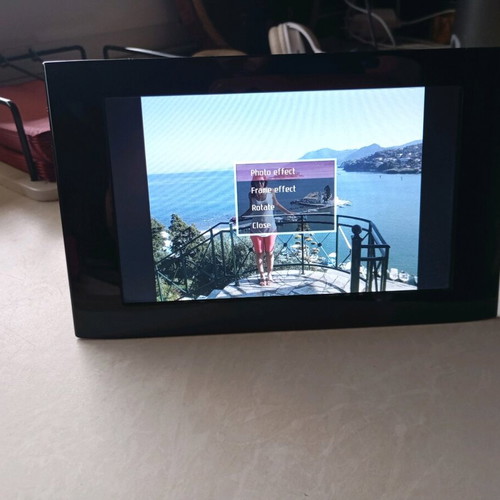 Lg electronic photo and video frame like new with USB port