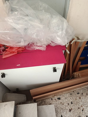 Single bed with two storage drawers and mattress used