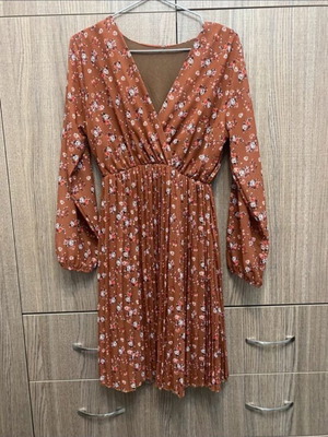 Women's midi dress with floral pattern like new, brown