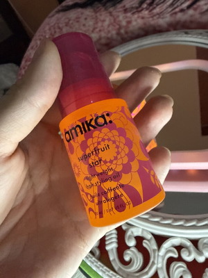 Amika! Superfruit Star ελαφρύ λάδι styling για τα μαλλιά