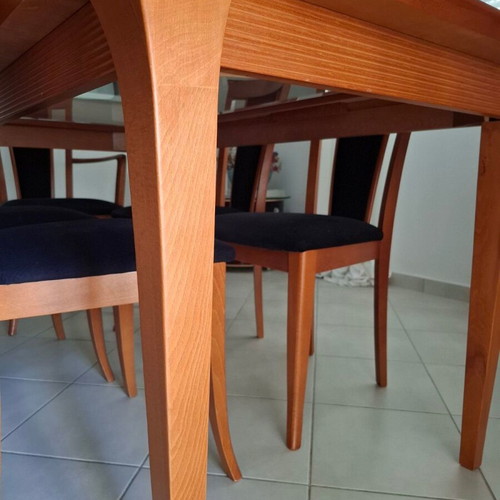 Dining set cherry wood and glass table with 6 chairs like new
