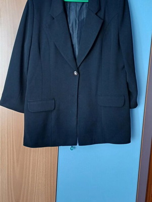 Winter jacket like new, black, size 5XL