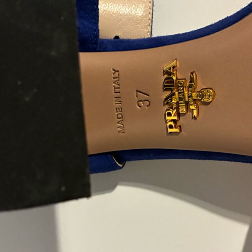 Prada suede sandals used, royal blue, size 37