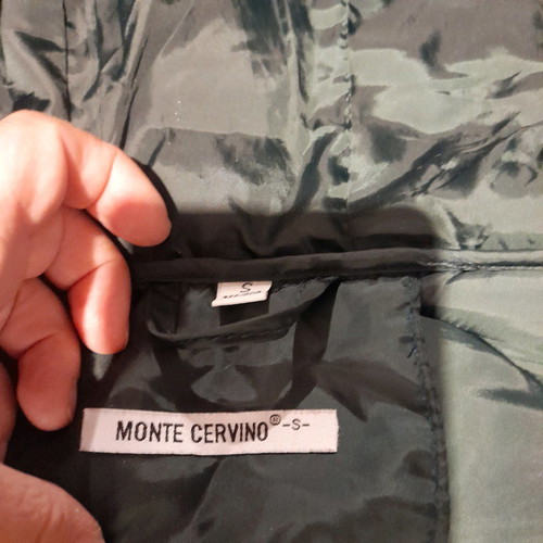 Monte Cervino teen jacket used, size 11-12, green