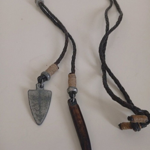 Men's leather necklace new brown with tooth and silver arrow