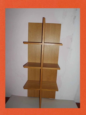 Ξύλινο ράφι σαν καινούργιο, διαστάσεις 77x16x30 cm