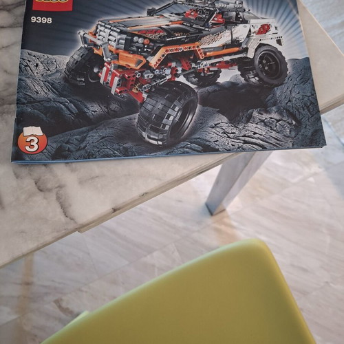 Lego Technic 9398 Crawler collectible set 2012 like new