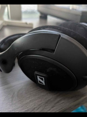 Ακουστικά Sennheiser HD569 μεταχειρισμένα, ενσύρματα, over ear κλειστού τύπου